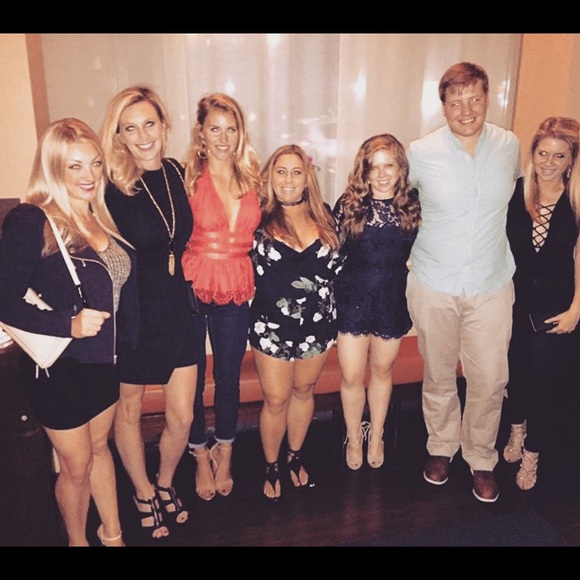 Bebe lace tank - Picture 2 of 6